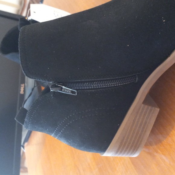 Women's Core Chelsea Boot gore on the side easy on/off low heel slip-resistant - Picture 12 of 13